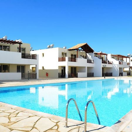 Top Floor, 2 Bedroom Apartment Vanessa D204, Free Wifi, Village View Peyia Dış mekan fotoğraf