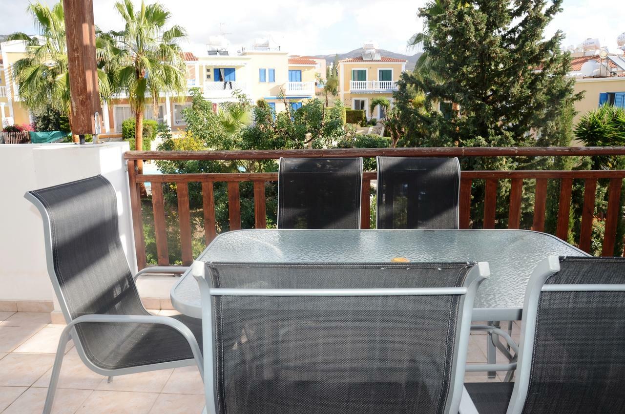 Top Floor, 2 Bedroom Apartment Vanessa D204, Free Wifi, Village View Peyia Oda fotoğraf
