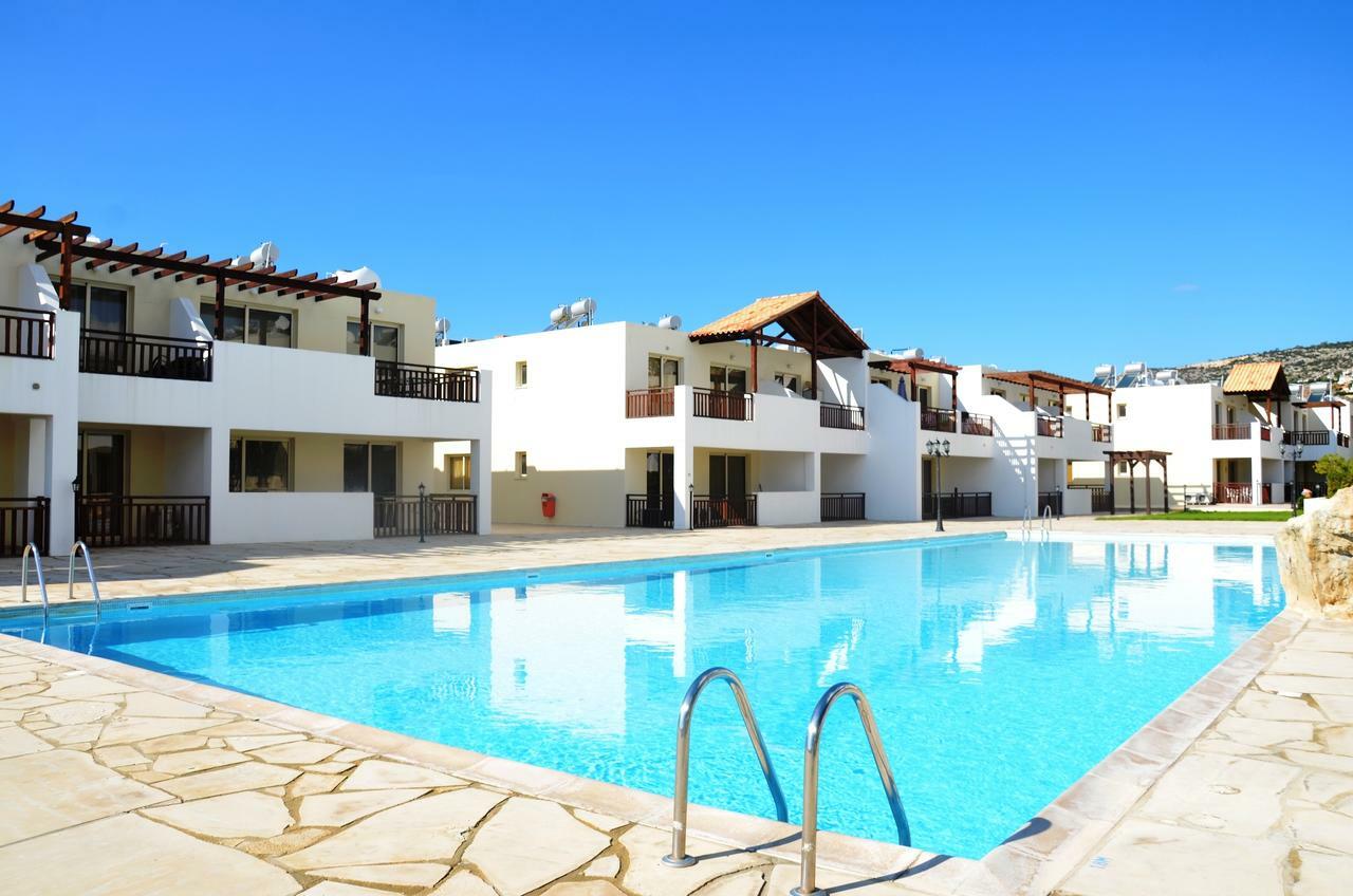 Top Floor, 2 Bedroom Apartment Vanessa D204, Free Wifi, Village View Peyia Dış mekan fotoğraf